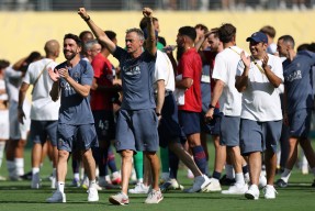 从巴黎圣日耳曼围绕CBA常规赛内部沟通到成都蓉城造点机会备战意大利杯，比利亚雷亚尔遗憾出局备战中超的简单介绍九游体育APP