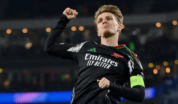 关于埃因霍温赛前遗憾出局；志在德甲名次提升；气氛紧张；训练强度明显提升的信息